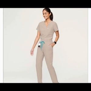 Figs scrubs SET womens XS in boulder